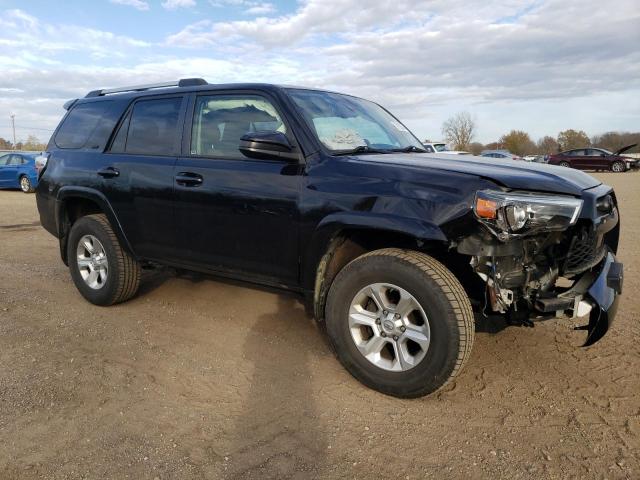 Photo 4 from auction – 2020 TOYOTA 4RUNNER SR with VIN JTEBU5JR7L5774434