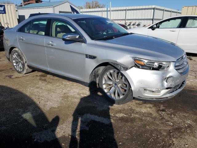 Photo 4 from auction – 2015 FORD TAURUS LIM with VIN 1FAHP2F88FG110209