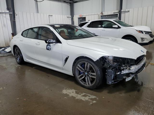 Photo 4 from auction – 2022 BMW 840XI with VIN WBAGV4C06NCH11761