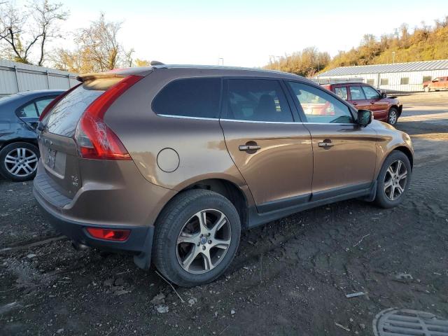 Photo 3 from auction – 2013 VOLVO XC60 T6 with VIN YV4902DZ2D2390702