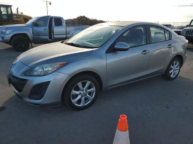 MAZDA 3 I 2011 with VIN JM1BL1VFXB1366306 - Photo from auction