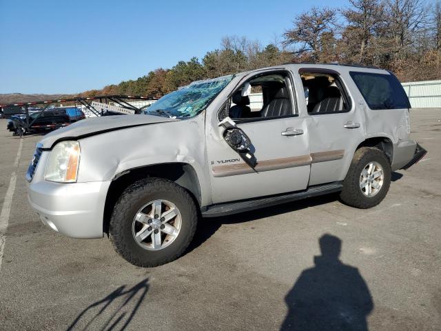 GMC YUKON 2007 with VIN 1GKFK13047J101525 - Photo from auction