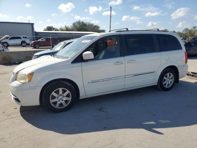 CHRYSLER TOWN & COU 2011 with VIN 2A4RR5DG3BR785375 - Photo from auction