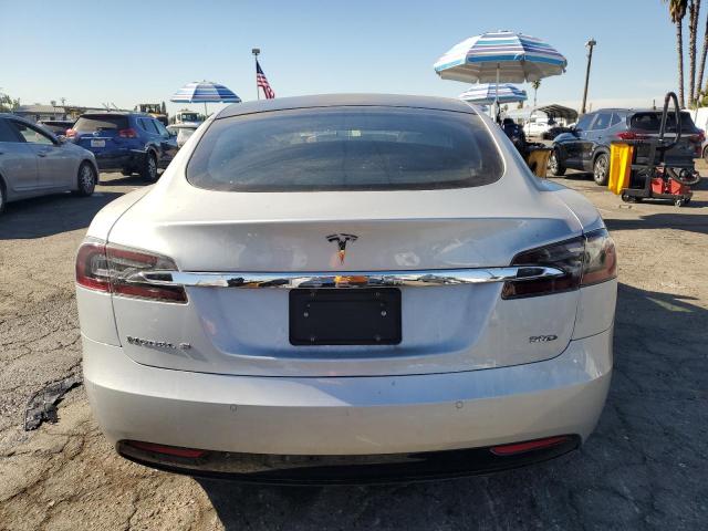 Photo 6 from auction – 2017 TESLA MODEL S with VIN 5YJSA1E22HF195280