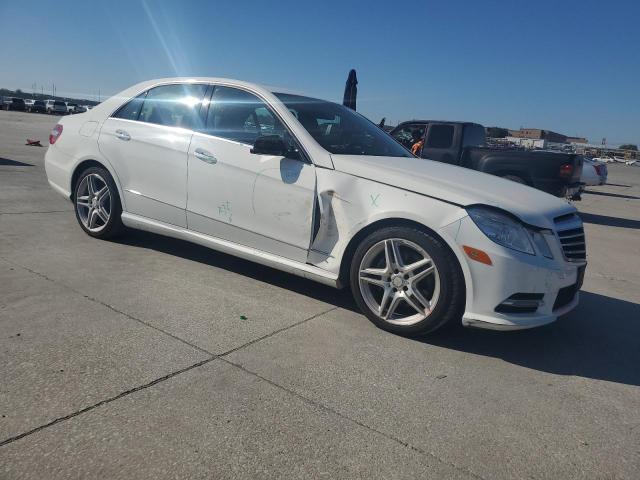 Photo 4 from auction – 2013 MERCEDES-BENZ E 350 with VIN WDDHF5KB6DA756516