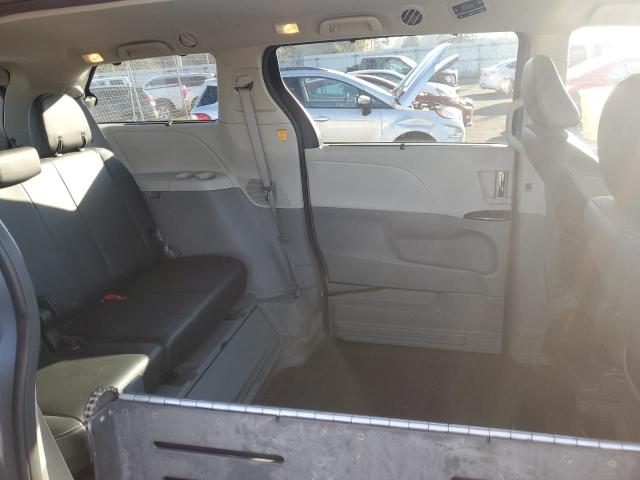Foto 11 de la subasta – 2012 TOYOTA SIENNA con VIN 5TDXK3DC8CS274790