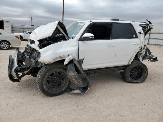 TOYOTA 4RUNNER SR 2018 with VIN JTEBU5JR7J5515133 - Photo from auction