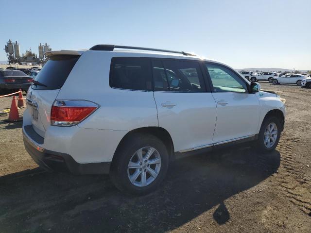 Photo 3 from auction – 2013 TOYOTA HIGHLANDER with VIN 5TDZK3EH9DS140195