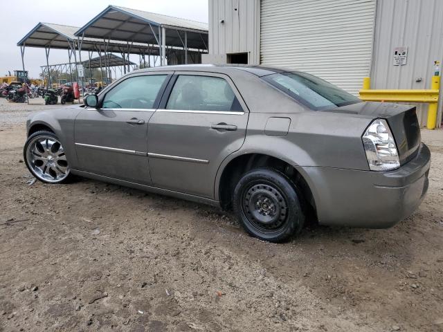 Photo 2 from auction – 2009 CHRYSLER 300 LX with VIN 2C3KA43D49H615207