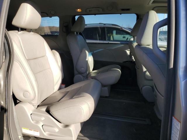 Photo 11 from auction – 2016 TOYOTA SIENNA XLE with VIN 5TDDK3DC8GS140337