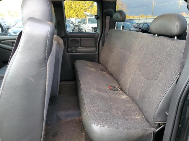 Photo 10 from auction – 2004 CHEVROLET SILVERADO with VIN 1GCEK19T14E172548