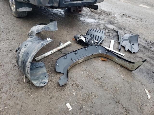 Photo 13 from auction – 2012 GMC SIERRA K35 with VIN 1GT424C83CF182041