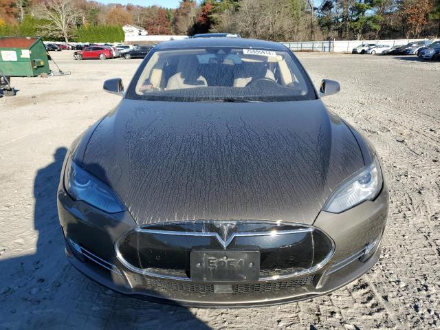 Photo 5 from auction – 2015 TESLA MODEL S with VIN 5YJSA1E27FF109393