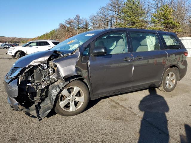TOYOTA SIENNA 2015 with VIN 5TDZK3DC2FS586424 - Photo from auction