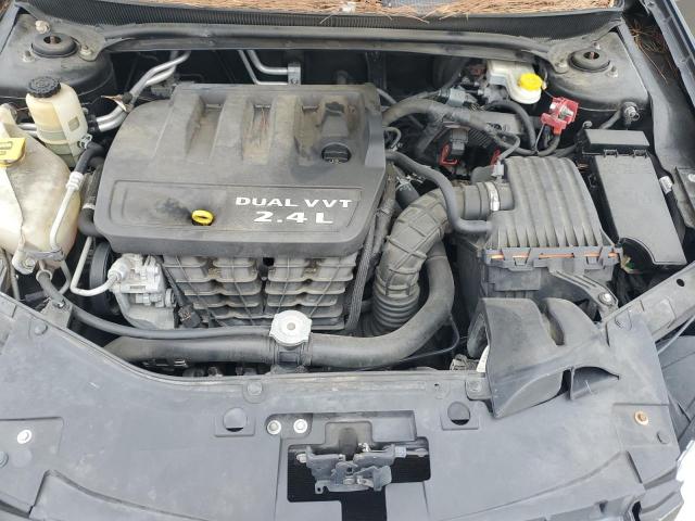 Photo 11 from auction – 2013 CHRYSLER 200 TOURIN with VIN 1C3CCBBB7DN696125