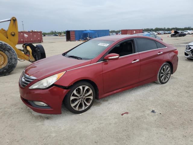 HYUNDAI SONATA SE 2014 with VIN 5NPEC4AB0EH944329 - Photo from auction