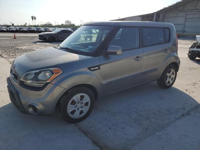 KIA SOUL 2013 with VIN KNDJT2A54D7522855 - Photo from auction