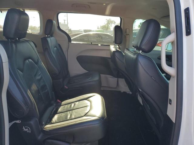 Photo 11 from auction – 2017 CHRYSLER PACIFICA T with VIN 2C4RC1BGXHR590935