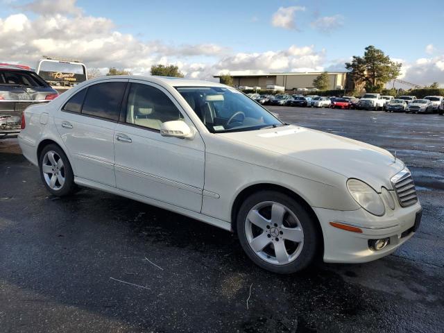 Photo 4 from auction – 2007 MERCEDES-BENZ E 550 4MAT with VIN WDBUF90X77X212587