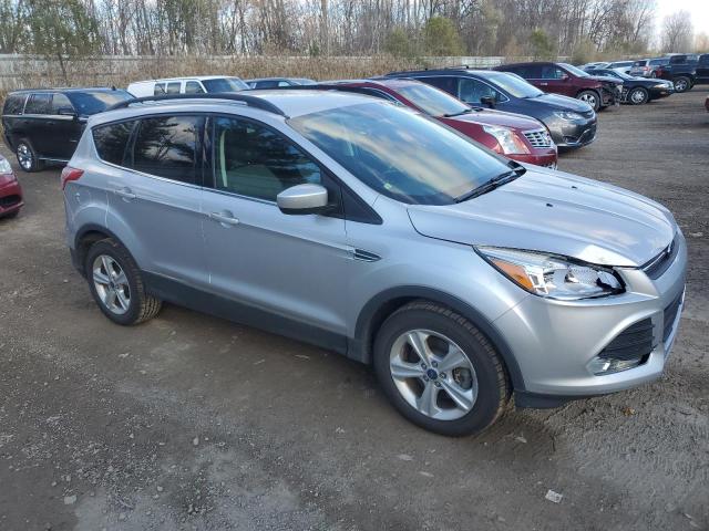 Photo 4 from auction – 2016 FORD ESCAPE SE with VIN 1FMCU9GX7GUA28336