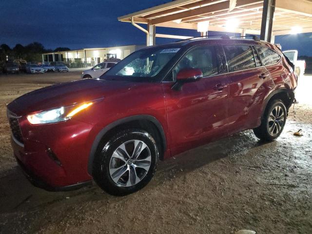 TOYOTA HIGHLANDER 2022 with VIN 5TDGZRAH3NS125494 - Photo from auction