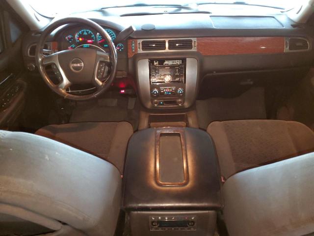 Photo 8 from auction – 2007 GMC YUKON with VIN 1GKFC13J47R120891