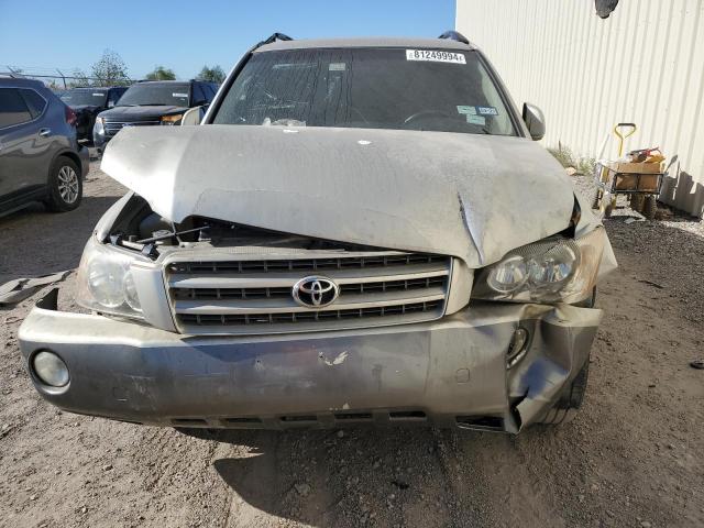 Photo 5 from auction – 2002 TOYOTA HIGHLANDER with VIN JTEGF21A820037442