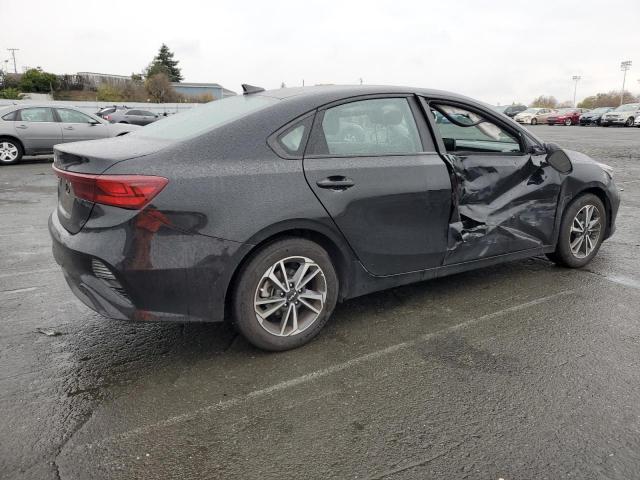 Photo 3 from auction – 2023 KIA FORTE LX with VIN 3KPF24AD6PE646853