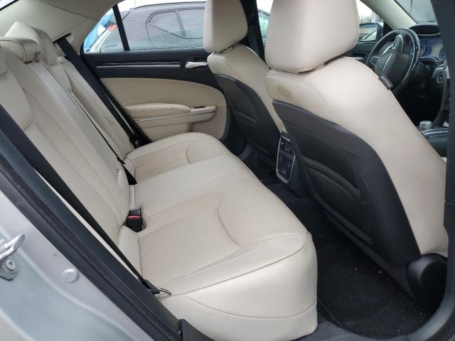 Photo 10 from auction – 2019 CHRYSLER 300 LIMITE with VIN 2C3CCAKG1KH579670