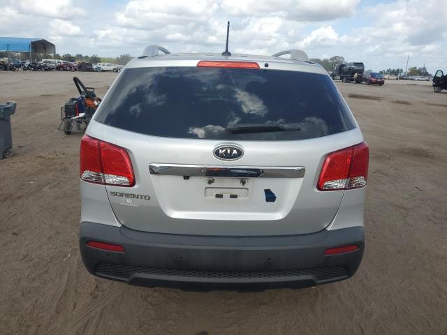 Photo 6 from auction – 2013 KIA SORENTO LX with VIN 5XYKT4A67DG325237
