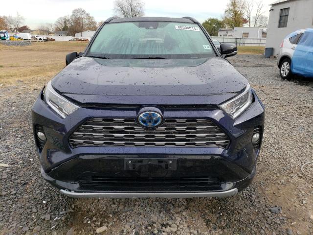 Photo 5 from auction – 2019 TOYOTA RAV4 XSE with VIN 2T3EWRFV2KW030675