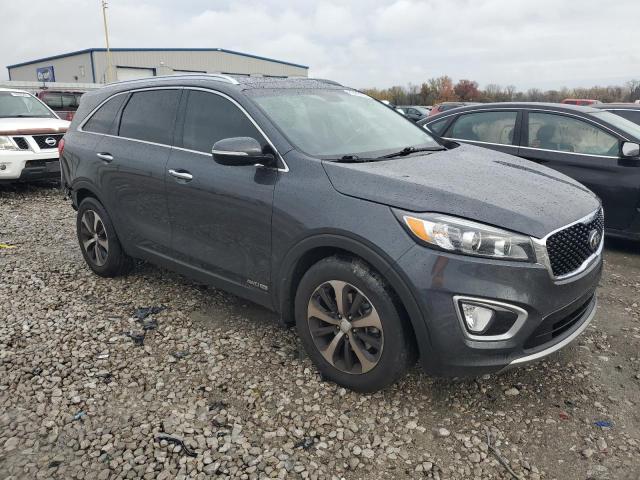 Photo 4 from auction – 2016 KIA SORENTO EX with VIN 5XYPHDA53GG181902