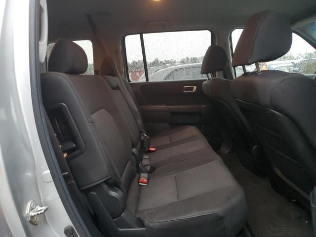 Photo 11 from auction – 2011 HONDA PILOT LX with VIN 5FNYF3H29BB053552