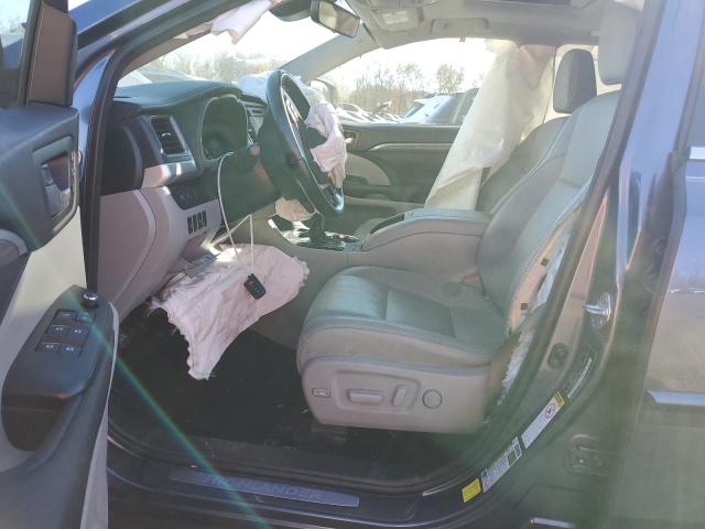 Photo 7 from auction – 2018 TOYOTA HIGHLANDER with VIN 5TDDZRFH9JS803736