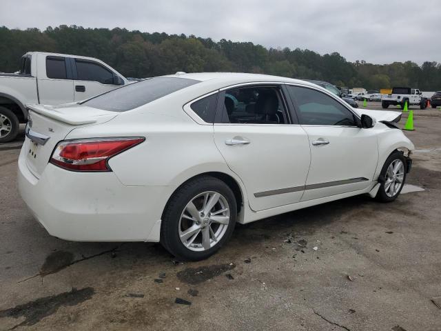 Photo 3 from auction – 2015 NISSAN ALTIMA 2.5 with VIN 1N4AL3AP8FN344735