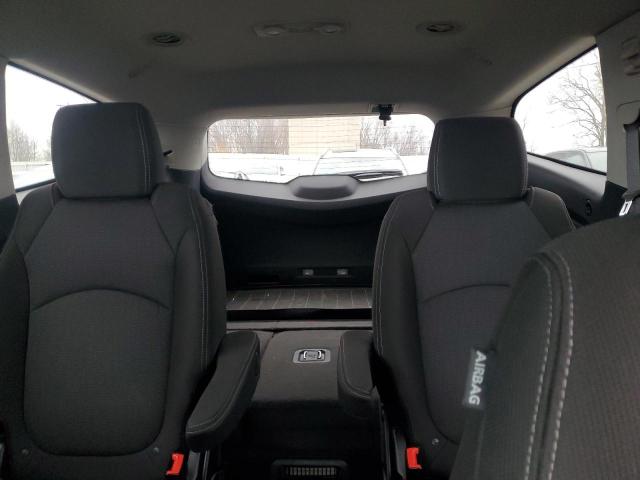 Photo 10 from auction – 2017 CHEVROLET TRAVERSE L with VIN 1GNKRHKD3HJ216967