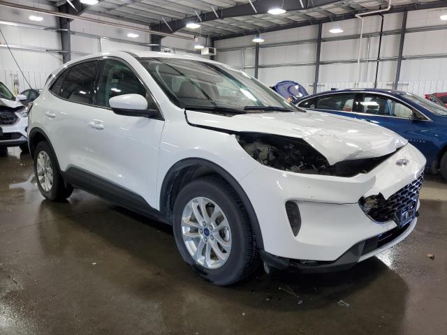 Photo 4 from auction – 2020 FORD ESCAPE SE with VIN 1FMCU9G67LUA11165