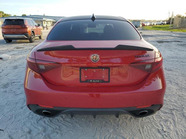 Photo 6 from auction – 2017 ALFA ROMEO GIULIA with VIN ZARFAEBN7H7533839