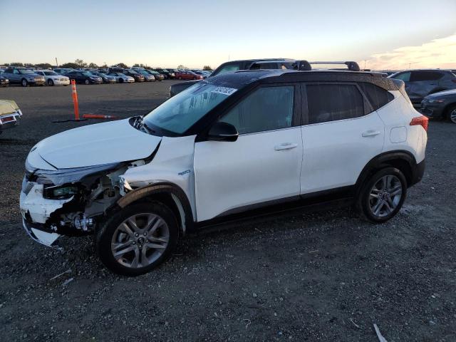 KIA SELTOS S 2021 with VIN KNDEUCAA2M7175933 - Photo from auction
