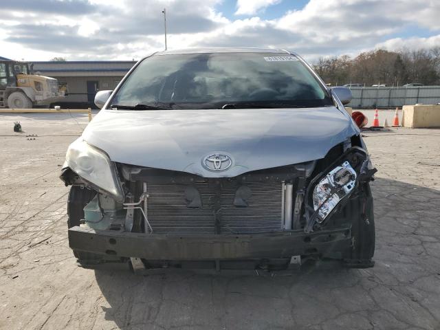 Photo 5 from auction – 2013 TOYOTA SIENNA LE with VIN 5TDKK3DC0DS346044