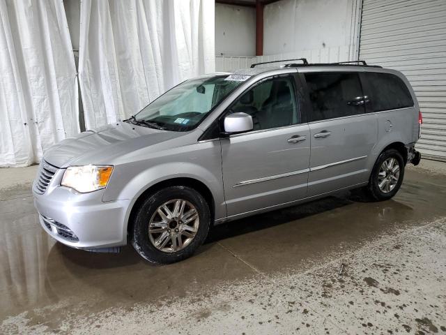 CHRYSLER TOWN & COU 2015 with VIN 2C4RC1BG6FR752010 - Photo from auction