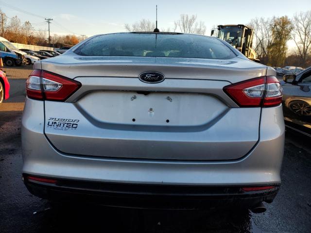 Photo 6 from auction – 2016 FORD FUSION S with VIN 3FA6P0G76GR338611