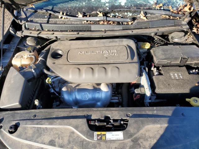 Photo 11 from auction – 2015 CHRYSLER 200 LIMITE with VIN 1C3CCCAB5FN659035