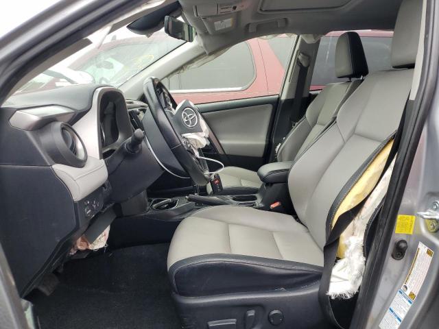 Photo 7 from auction – 2017 TOYOTA RAV4 with VIN JTMDJREV8HD132547