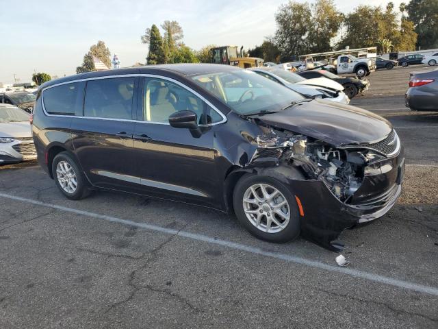 Photo 4 from auction – 2018 CHRYSLER PACIFICA L with VIN 2C4RC1CG0JR253193