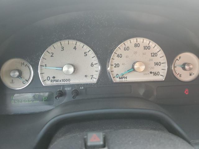 صورة رقم 9 من المزاد - 2005 FORD THUNDERBIR مع VIN 1FAHP60A05Y102875