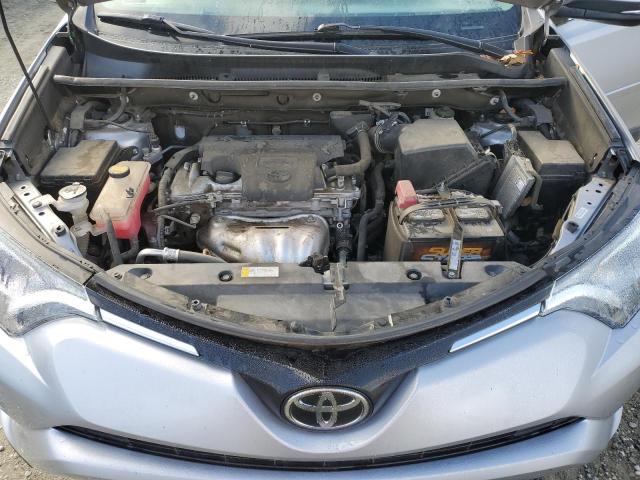 Photo 12 from auction – 2017 TOYOTA RAV4 XLE with VIN 2T3RFREV2HW692865