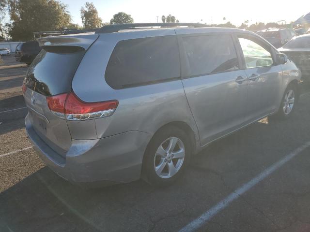 Photo 3 from auction – 2012 TOYOTA SIENNA LE with VIN 5TDKK3DC1CS212755