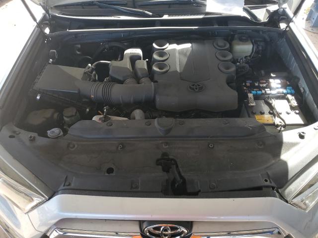Photo 12 from auction – 2019 TOYOTA 4RUNNER SR with VIN JTEBU5JR0K5732413
