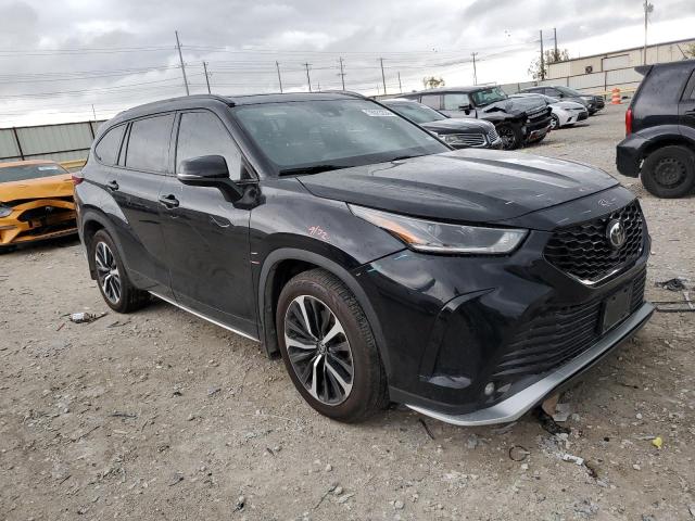 Photo 4 from auction – 2021 TOYOTA HIGHLANDER with VIN 5TDLZRAH3MS086709
